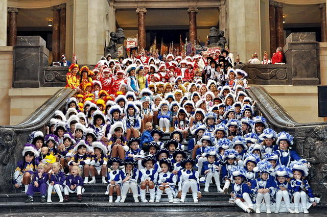 Session2012  123.jpg
